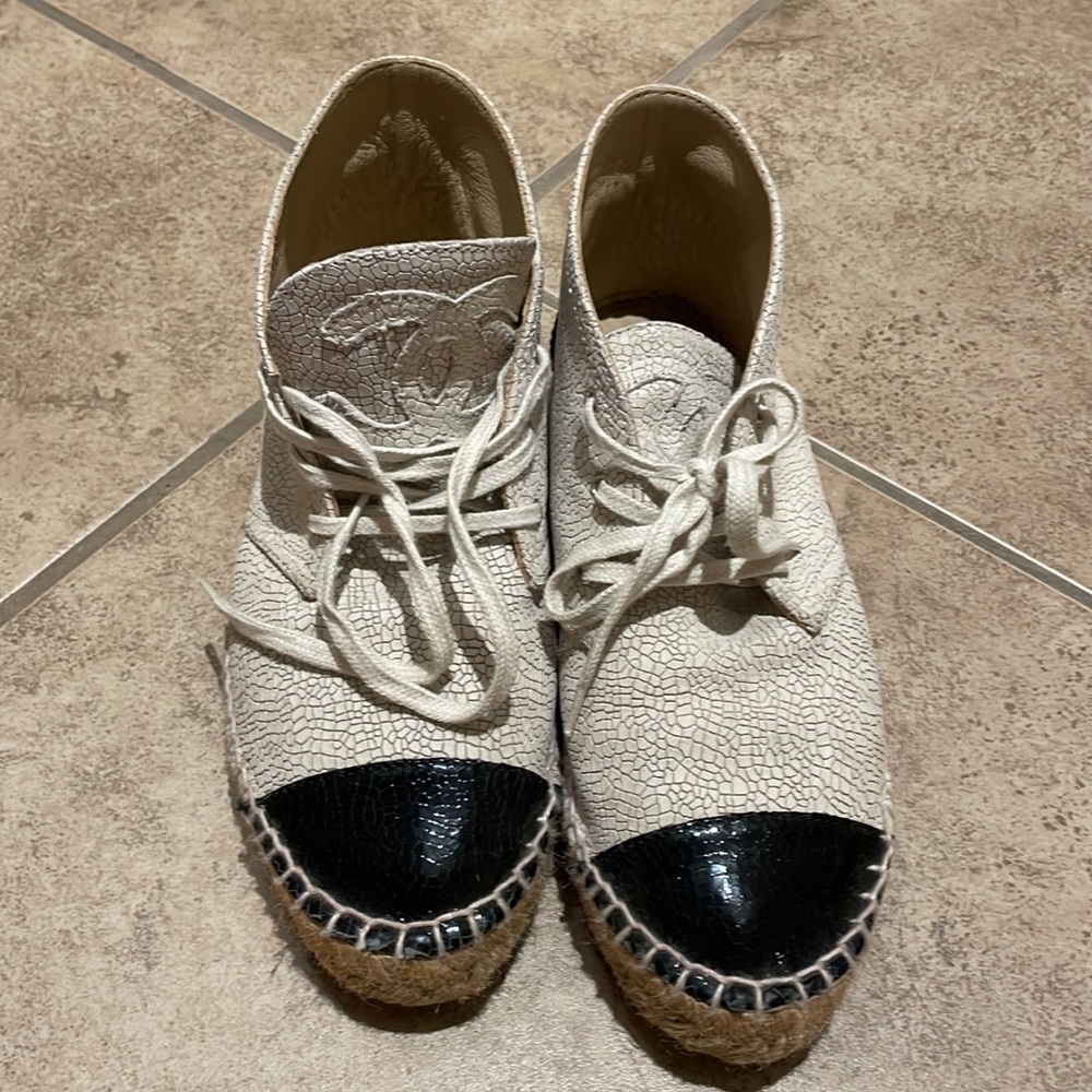 Chanel High Top Leather Espadrilles Sneakers Size 37